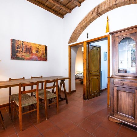 San Calisto Apartment Rome Exterior photo
