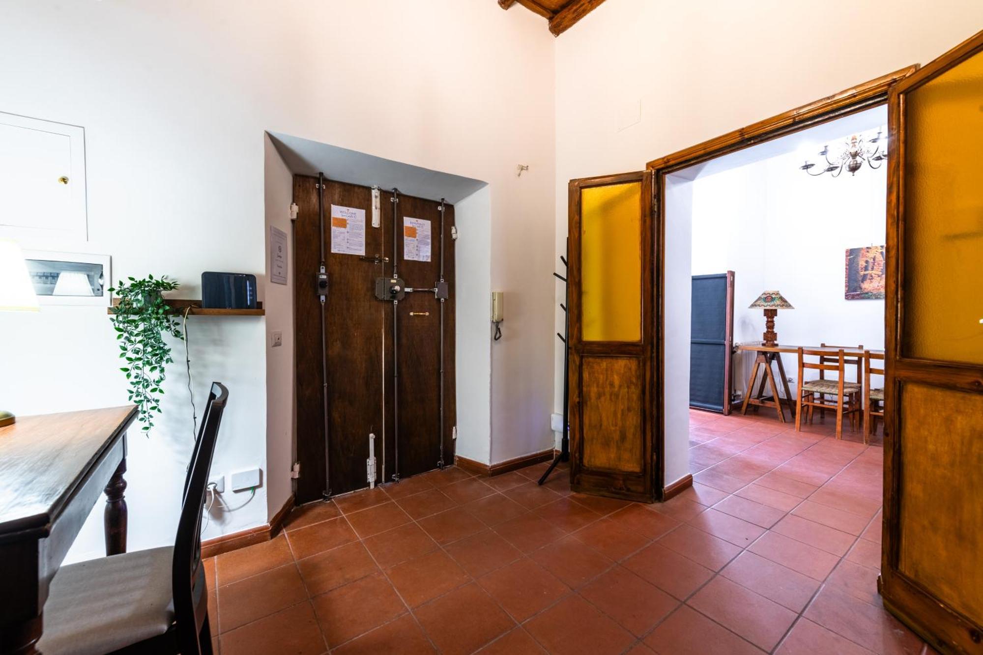 San Calisto Apartment Rome Exterior photo