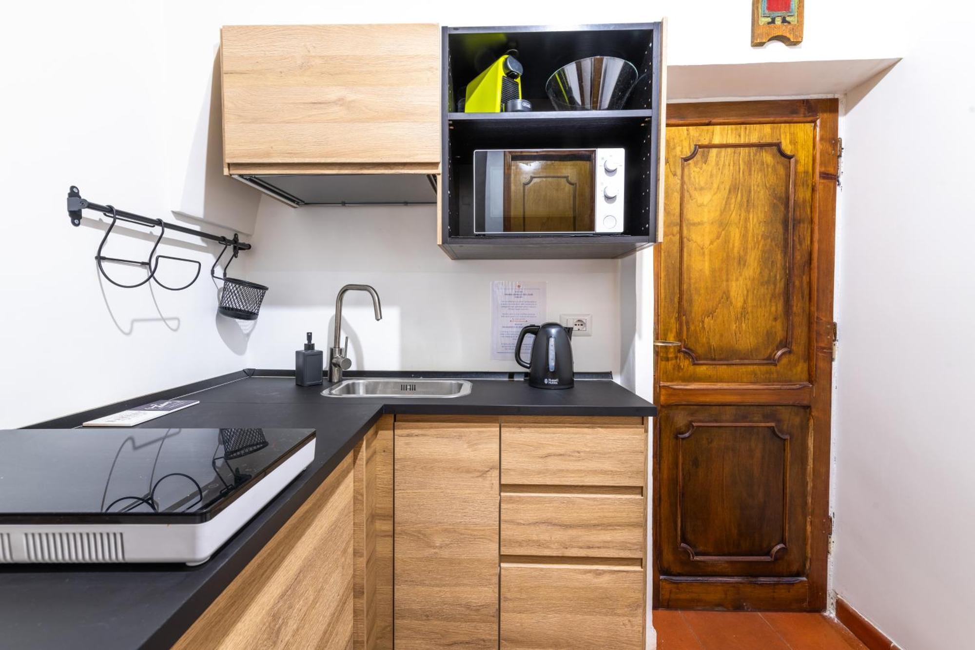 San Calisto Apartment Rome Exterior photo